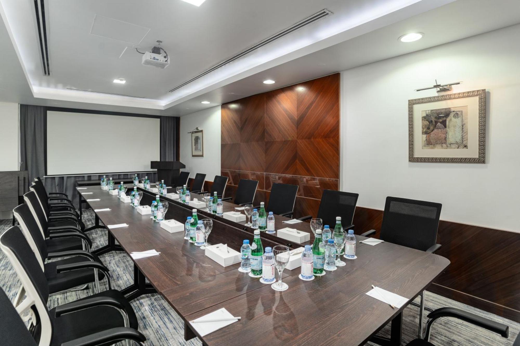 Oryx Hotel Abu Zabi Zewnętrze zdjęcie