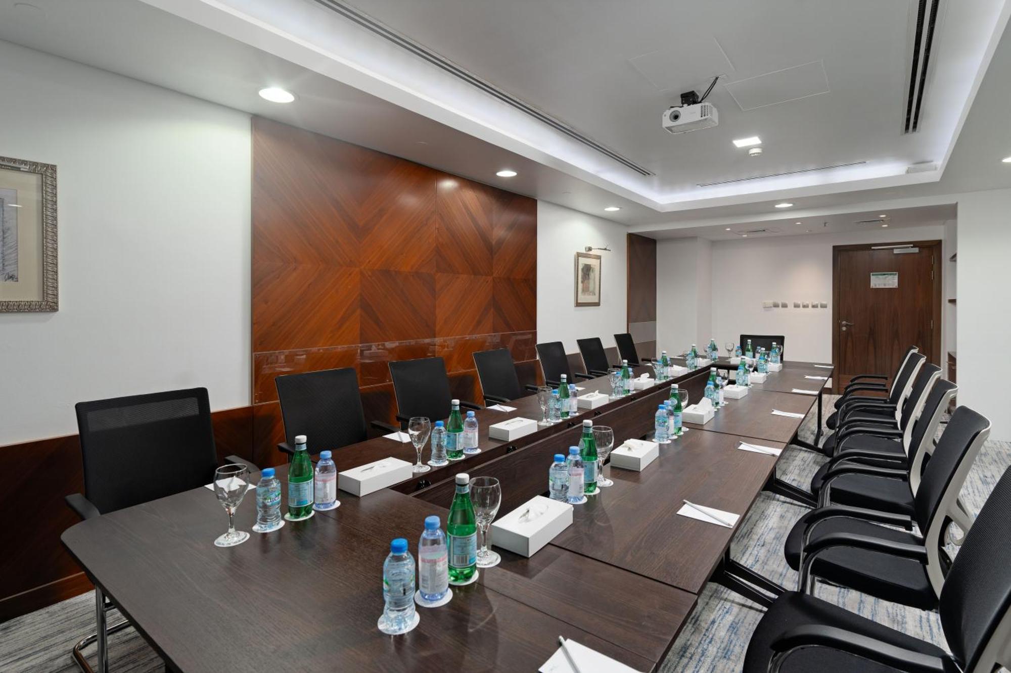 Oryx Hotel Abu Zabi Zewnętrze zdjęcie